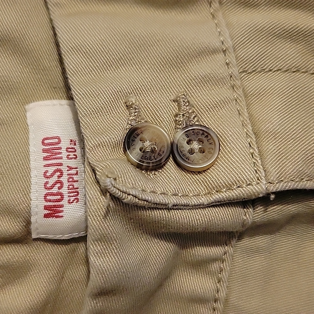 Mossimo Shorts - Picture 2 of 4
